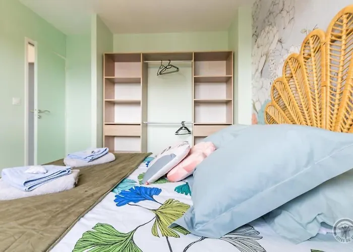 La Suretiere Montmartin-sur-Mer